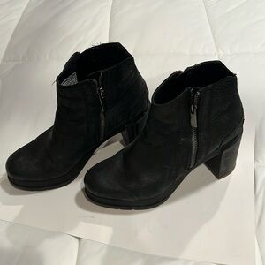 Sorrel Heeled Ankle Boots
